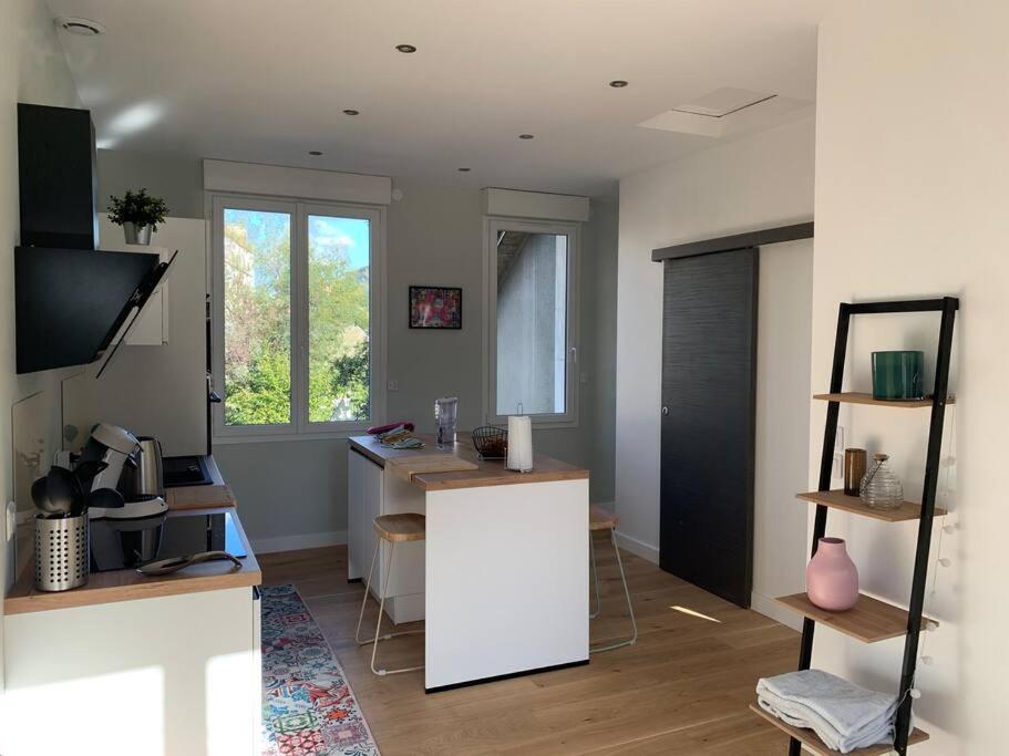 Appartements De Standing Centre Ville, Gare, Jardin,Terrasse เลอม็องส์ ภายนอก รูปภาพ